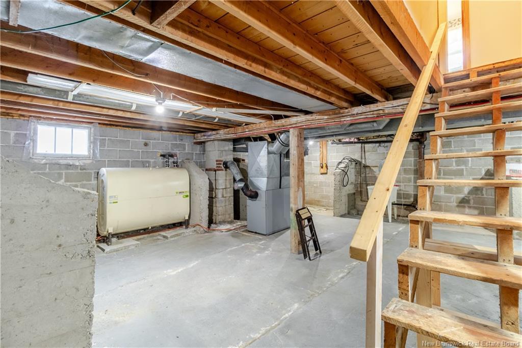 15 Floral Ave, Fredericton, NB