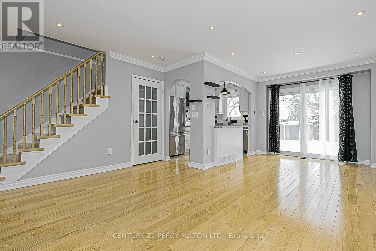 53 Miley Drive, Markham, ON - Indoor Photo Showing Other Room