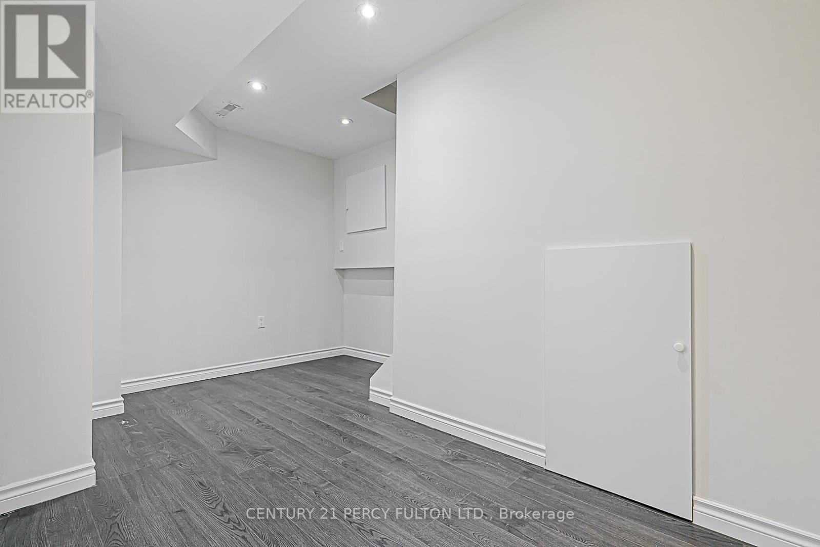 53 Miley Drive, Markham, ON - Indoor Photo Showing Other Room