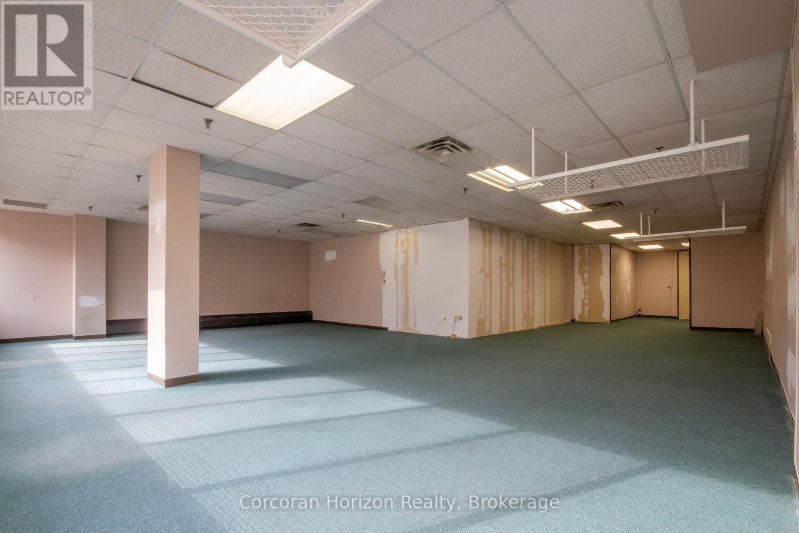 206 - 200 James Street S, Hamilton (Durand), ON