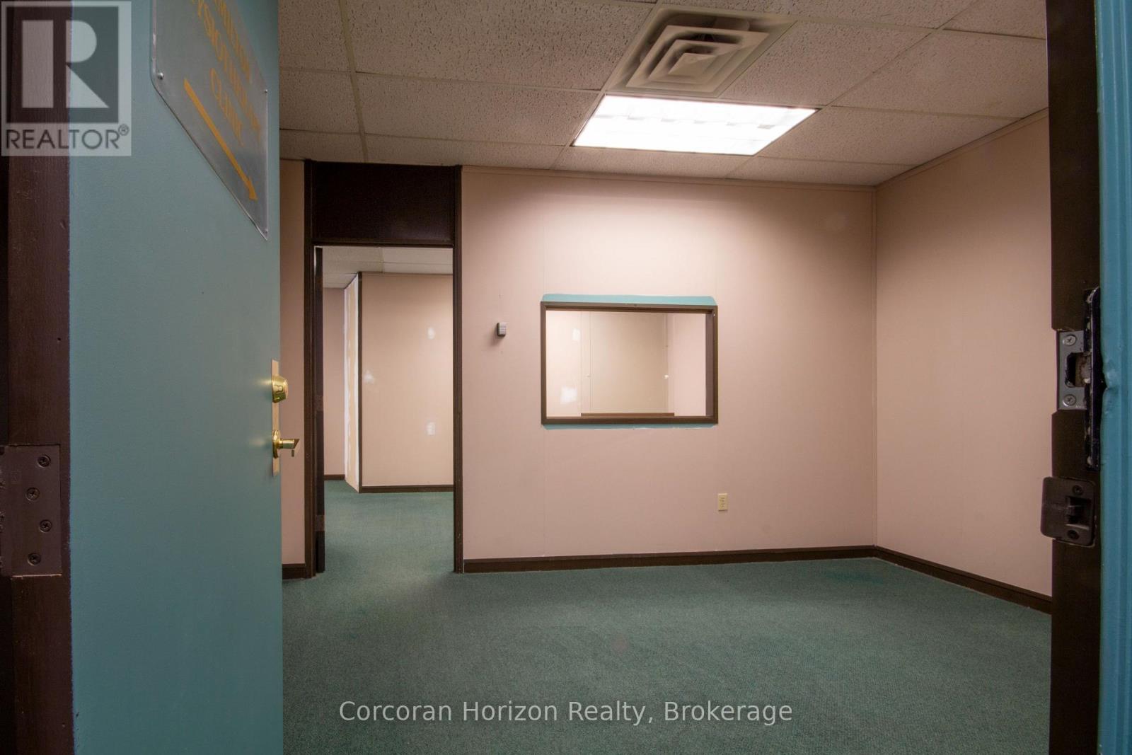 206 - 200 James Street S, Hamilton (Durand), ON