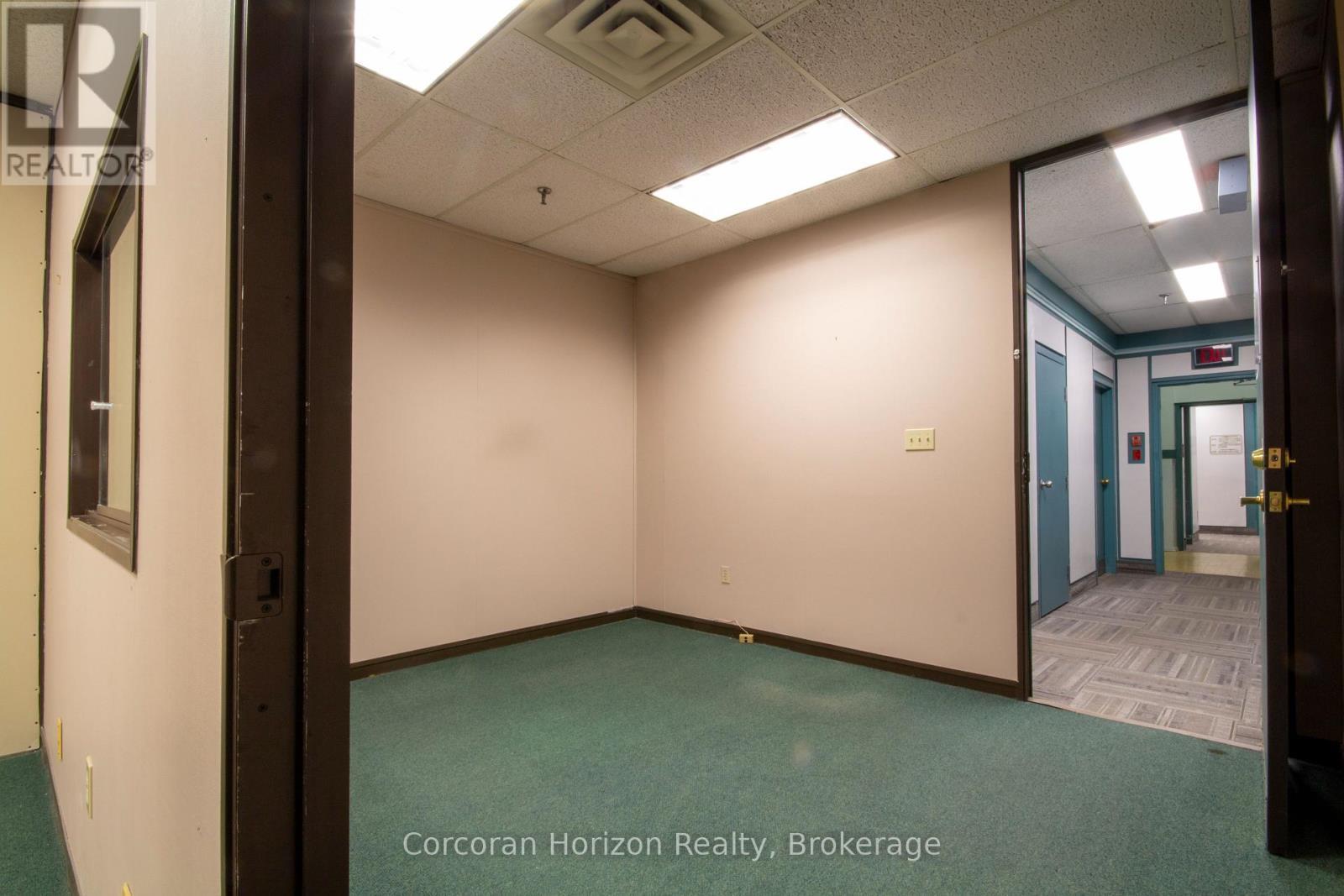 206 - 200 James Street S, Hamilton (Durand), ON