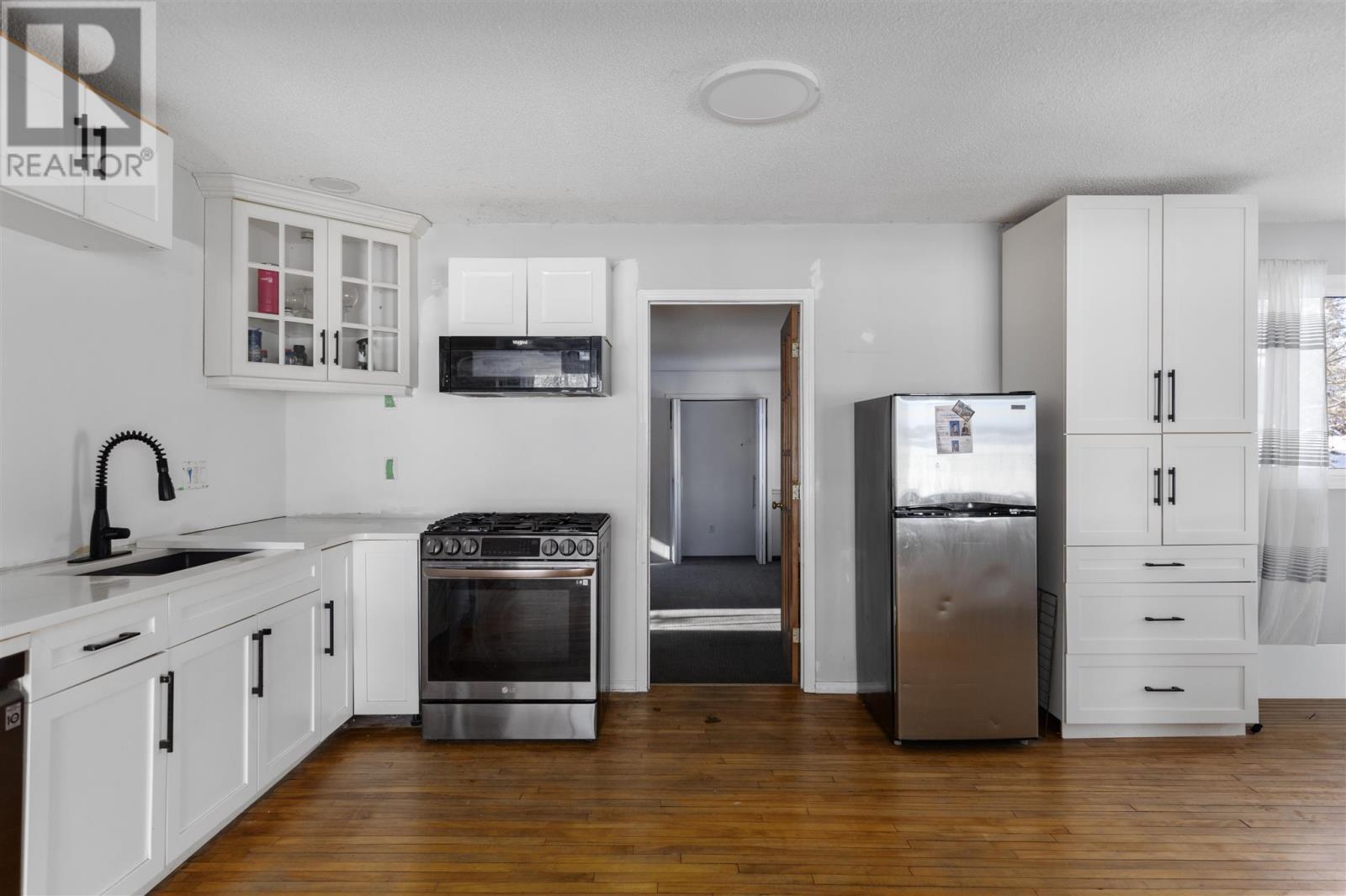 3 Hecla St, Bruce Mines, ON - Indoor Photo Showing Kitchen