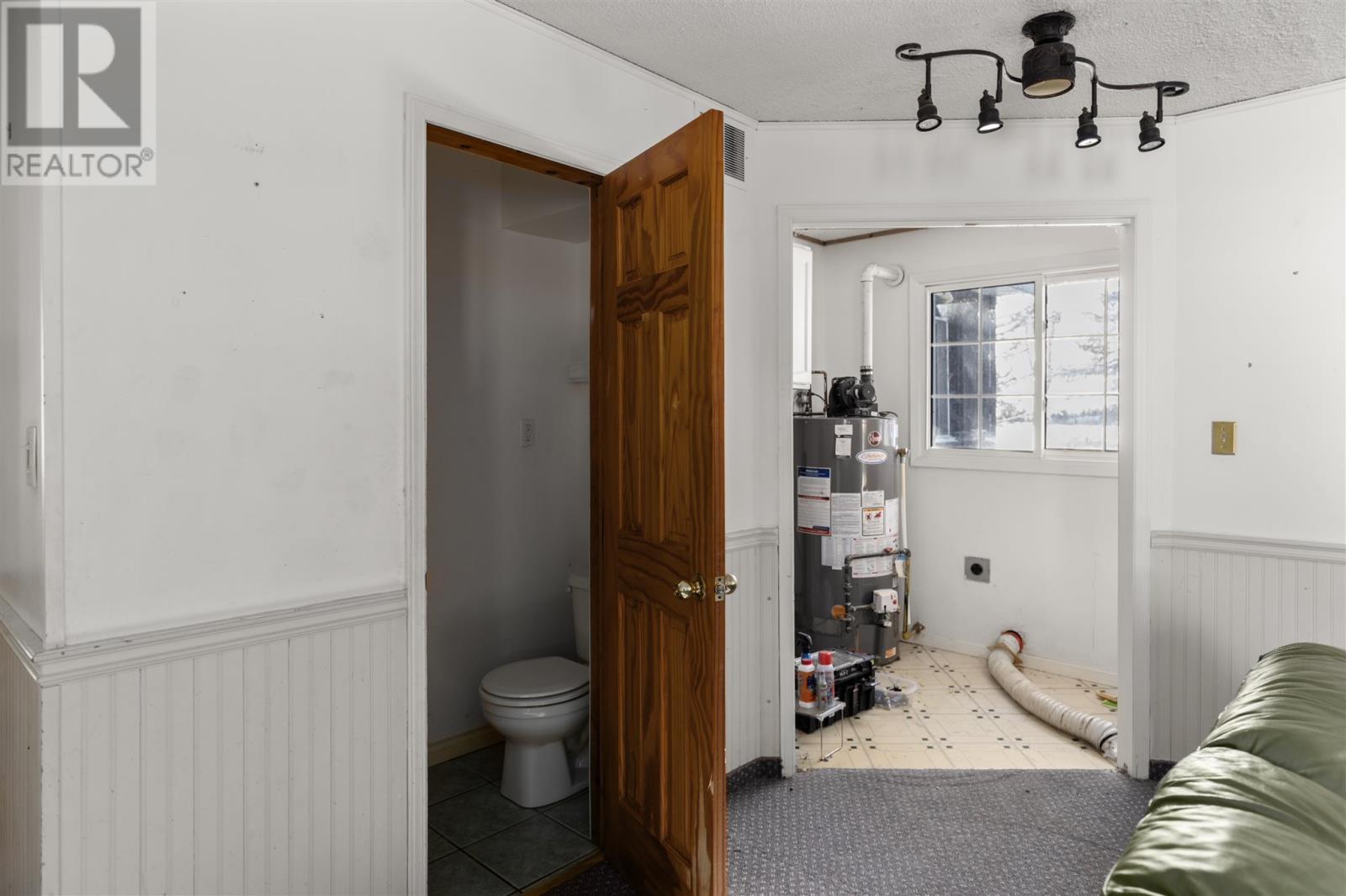 3 Hecla St, Bruce Mines, ON - Indoor