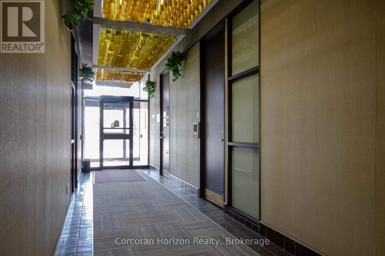 301A - 200 James Street S, Hamilton (Durand), ON