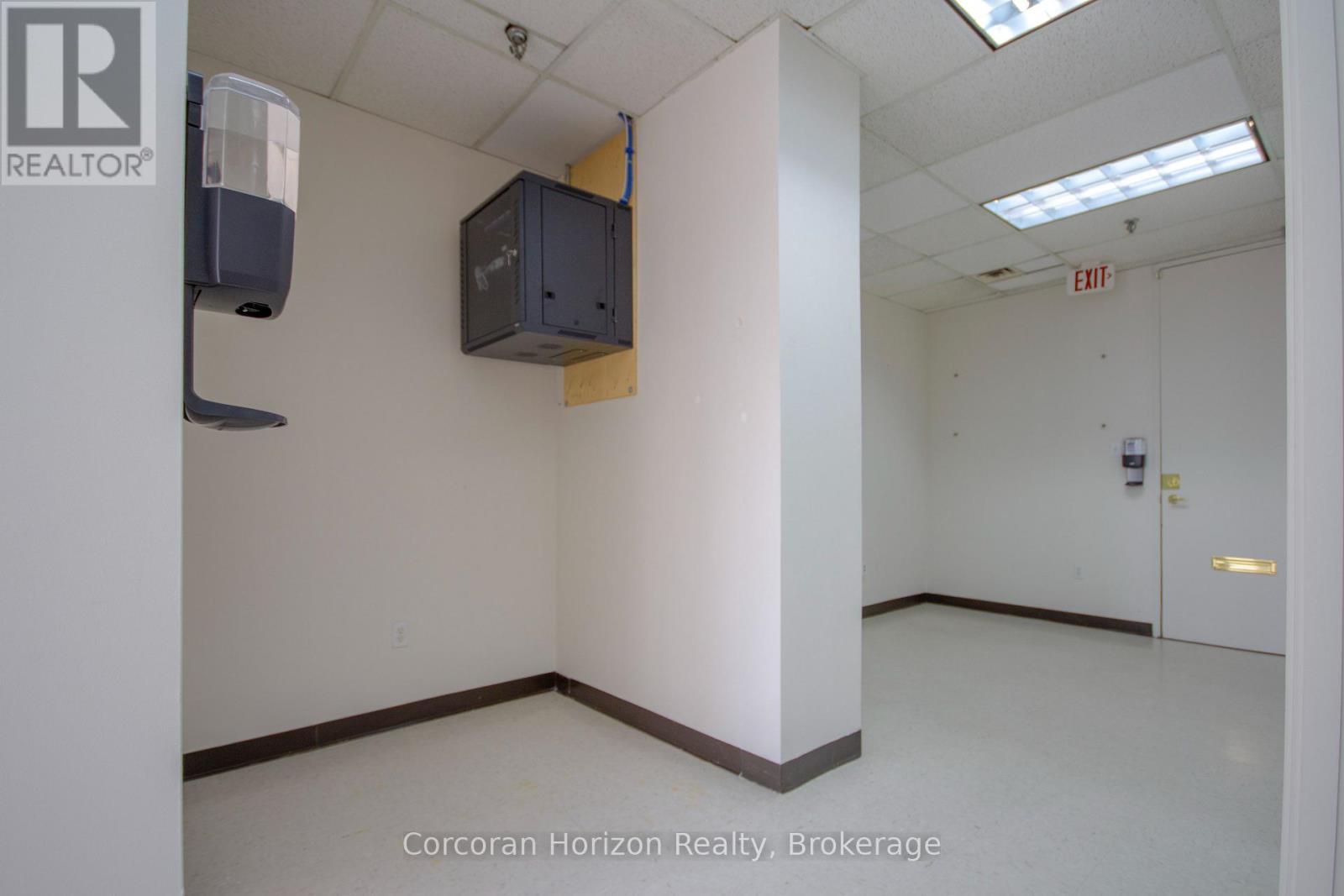 301A - 200 James Street S, Hamilton (Durand), ON