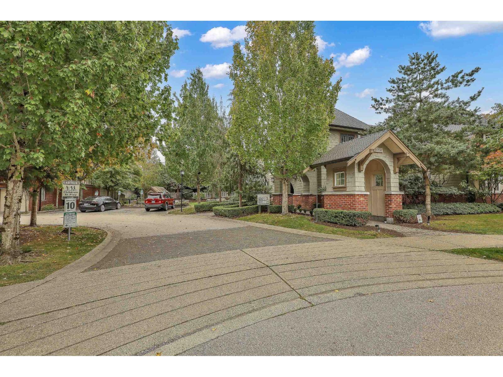 68 14838 61 Avenue, Surrey, BC - Outdoor