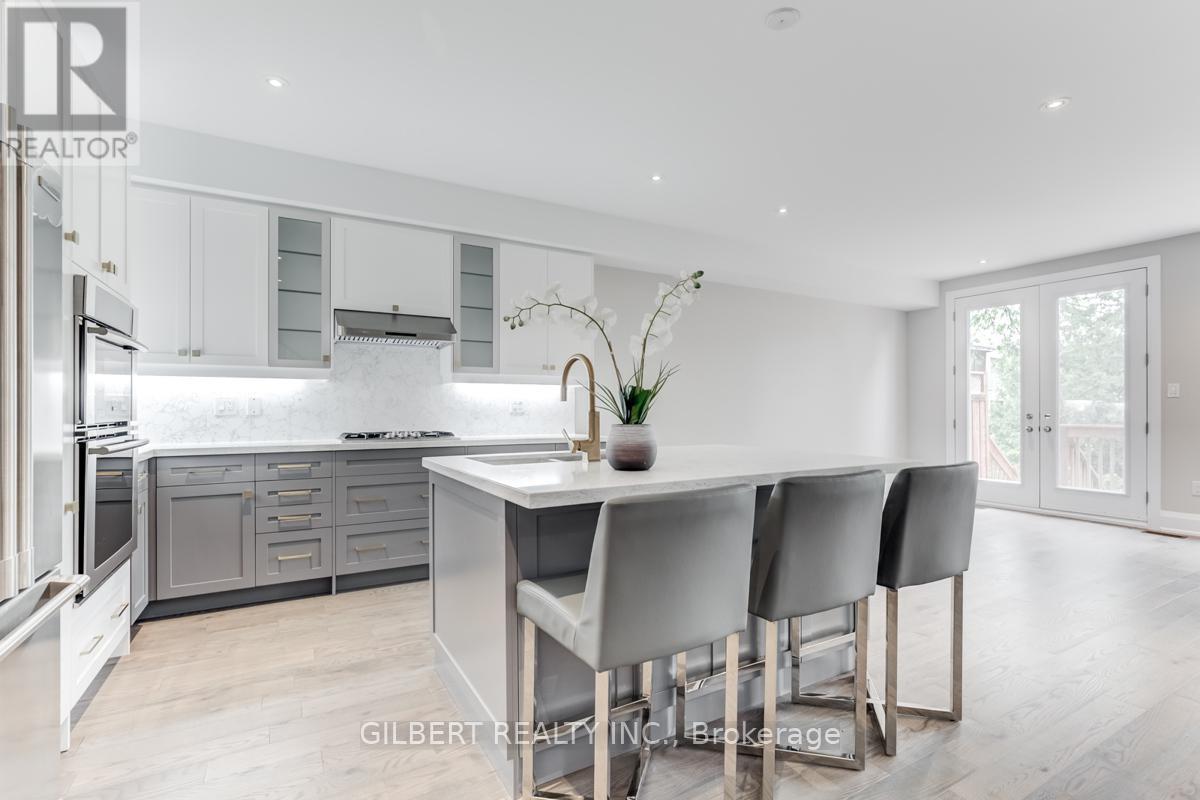 35A Marquette Avenue, Toronto, ON - Indoor Photo Showing Kitchen With Upgraded Kitchen