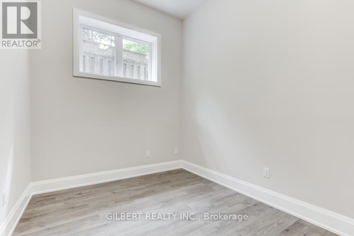 35A Marquette Avenue, Toronto, ON - Indoor Photo Showing Other Room
