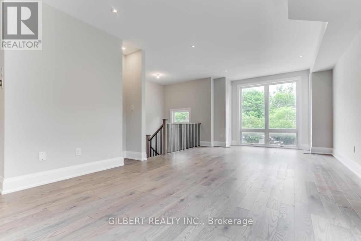 35A Marquette Avenue, Toronto, ON - Indoor Photo Showing Other Room