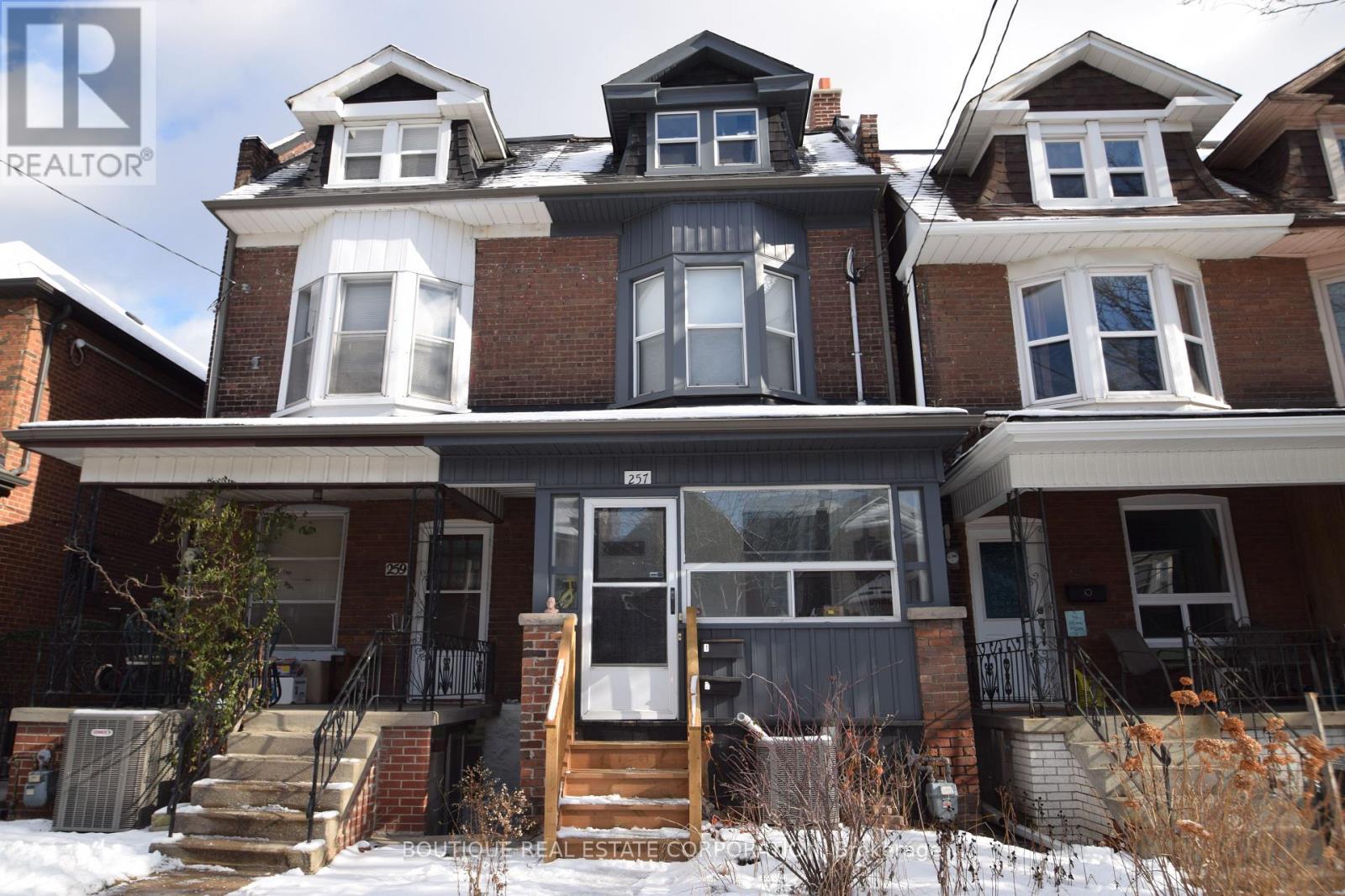 Apartment 2 - 257 Concord Avenue, Toronto, ON - Outdoor With Facade