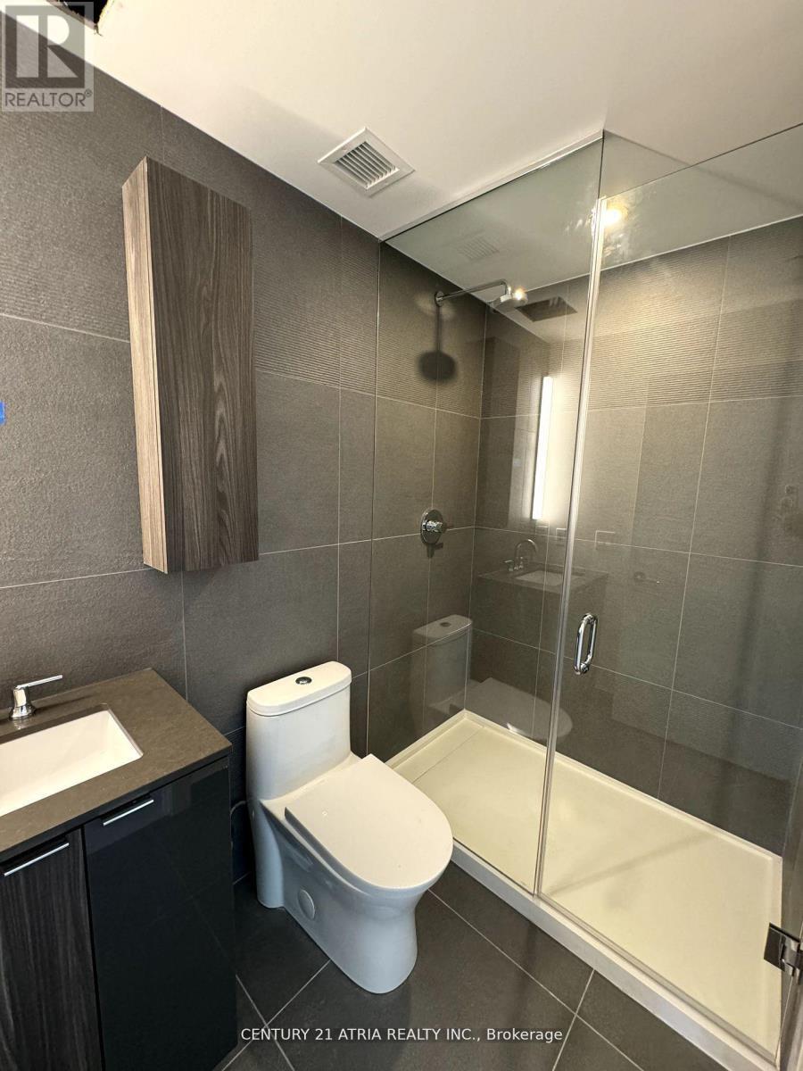 2305 - 15 Mercer Street, Toronto, ON - Indoor Photo Showing Bathroom