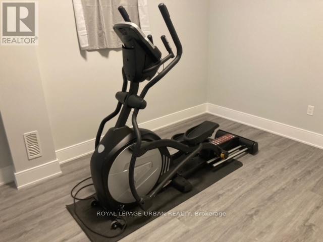 28 Sharpe Street, Toronto, ON - Indoor