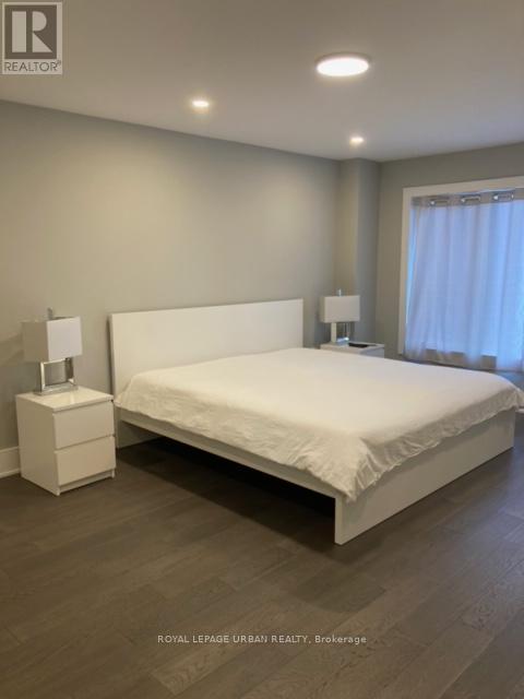 28 Sharpe Street, Toronto, ON - Indoor Photo Showing Bedroom