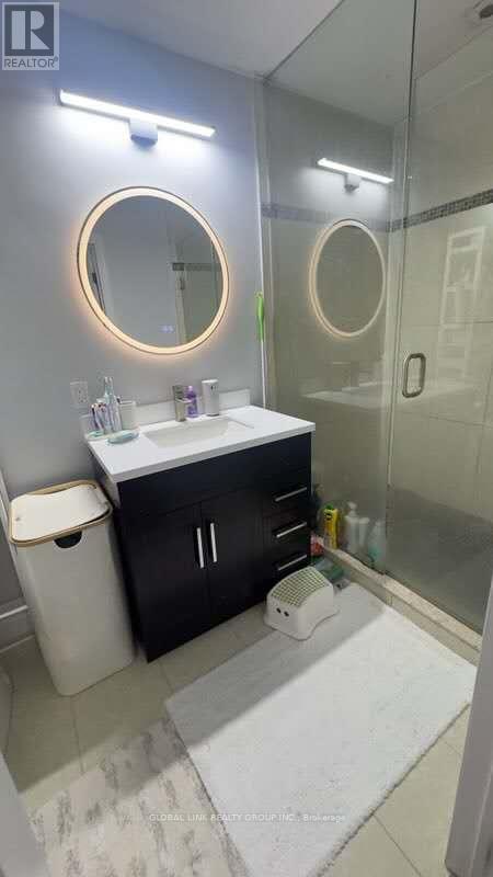 169 Weldrick Road W, Richmond Hill, ON - Indoor Photo Showing Bathroom