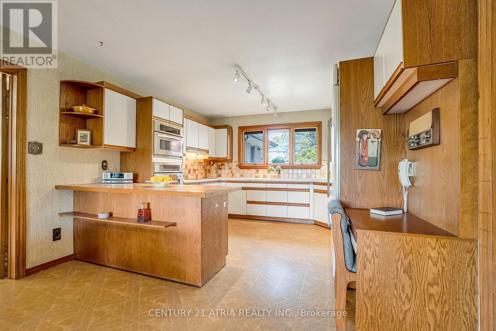 56 Cachet Parkway, Markham, ON - Indoor Photo Showing Kitchen