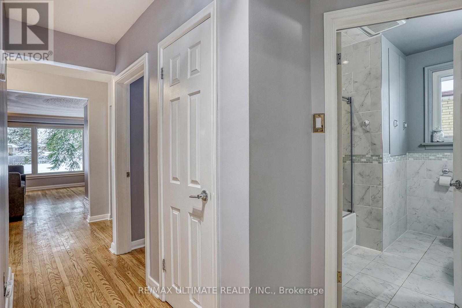 7 Chopin Avenue, Toronto, ON - Indoor Photo Showing Bathroom