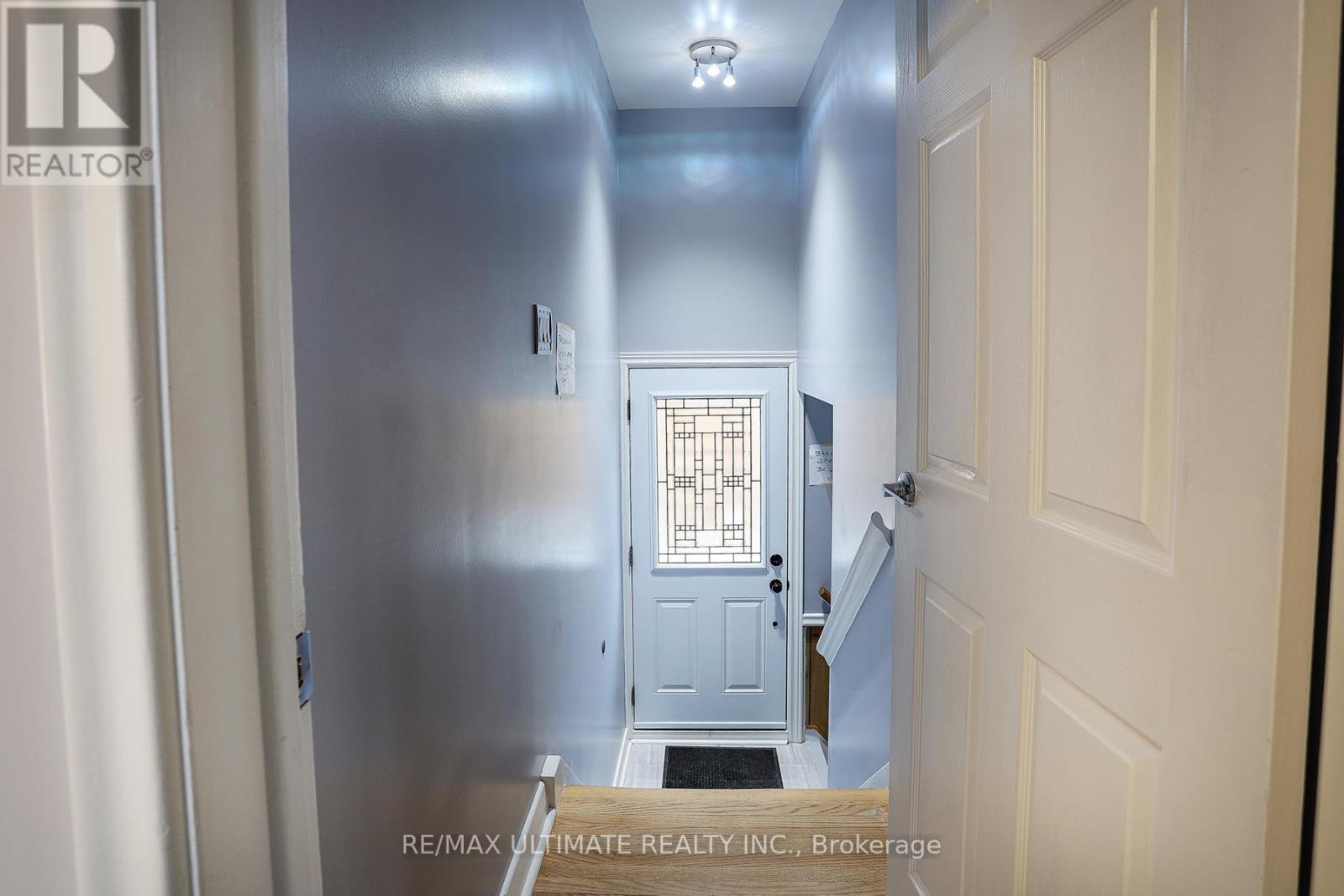 7 Chopin Avenue, Toronto, ON - Indoor Photo Showing Other Room