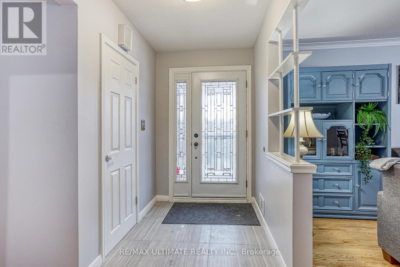 7 Chopin Avenue, Toronto, ON - Indoor Photo Showing Other Room