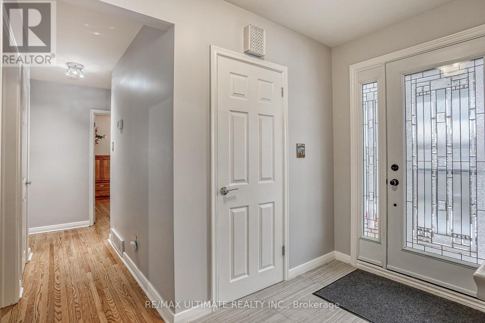 7 Chopin Avenue, Toronto, ON - Indoor Photo Showing Other Room