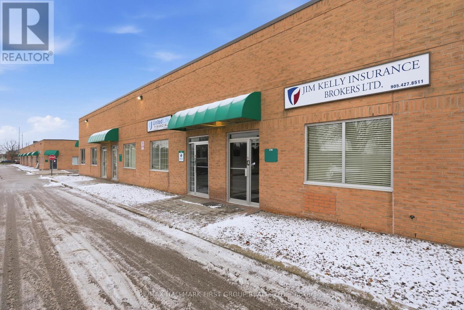 219 - 1885 Clements Road, Pickering, ON