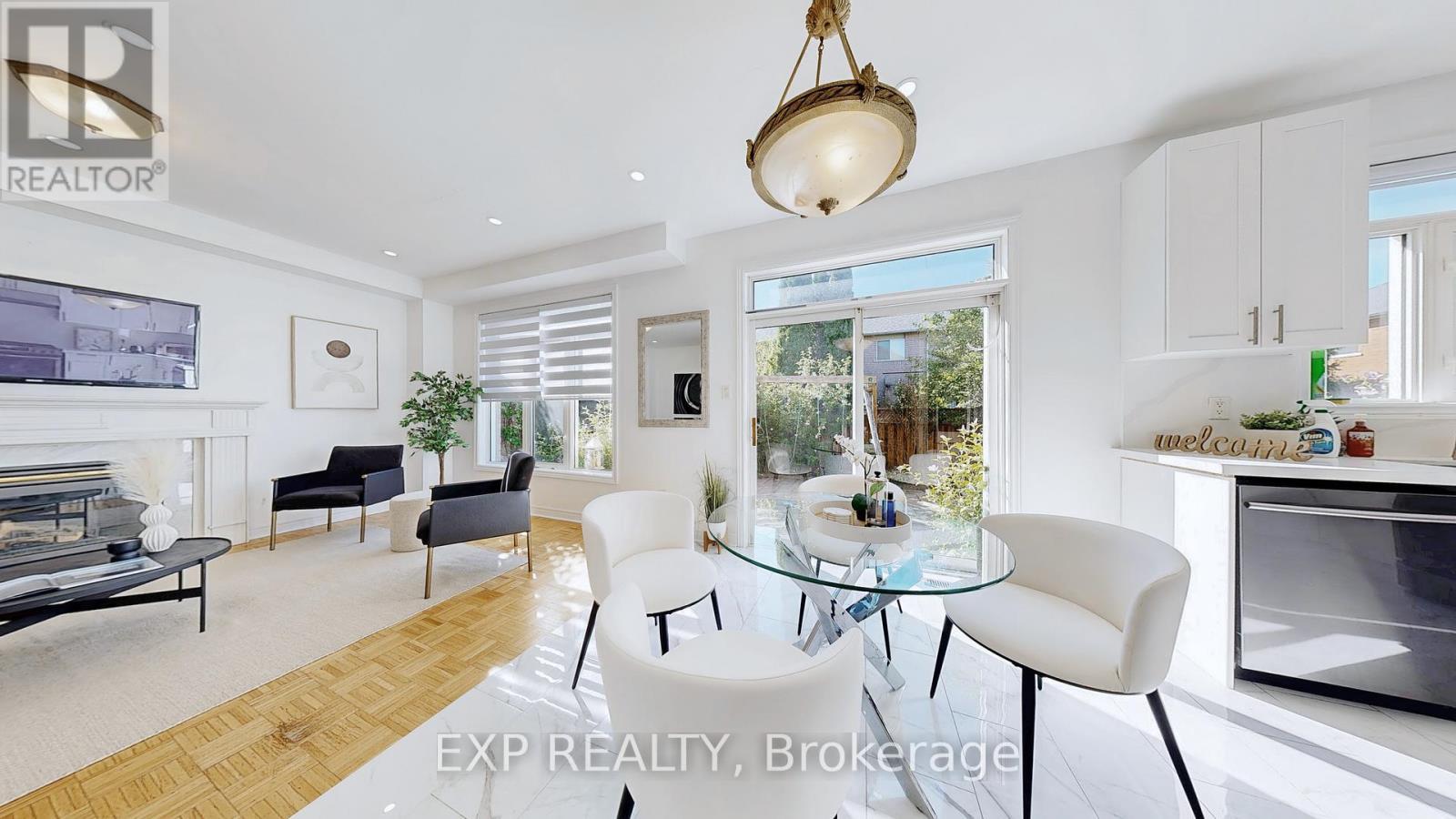 19 La Rocca Avenue, Vaughan, ON - Indoor With Fireplace