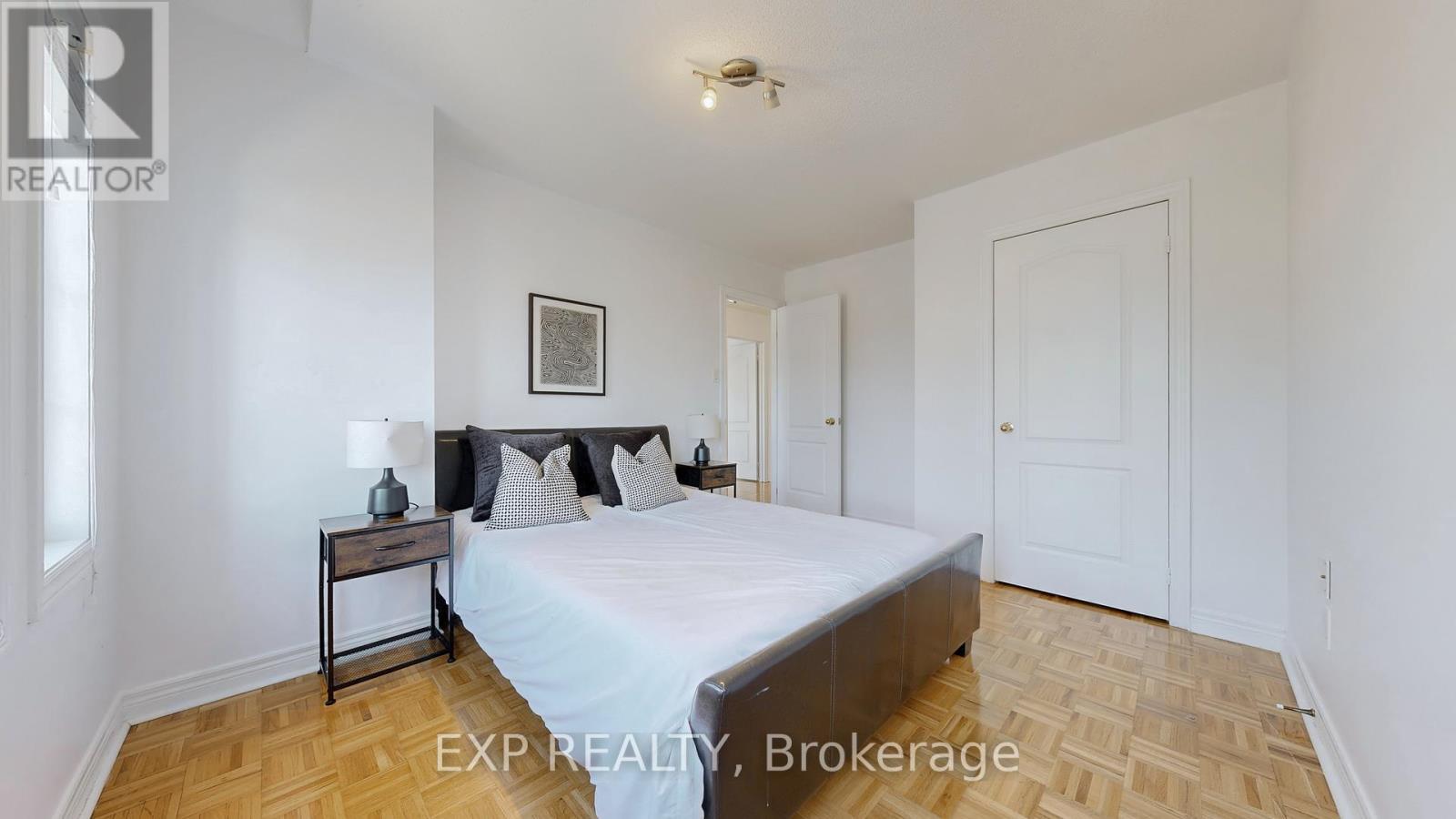 19 La Rocca Avenue, Vaughan, ON - Indoor Photo Showing Bedroom