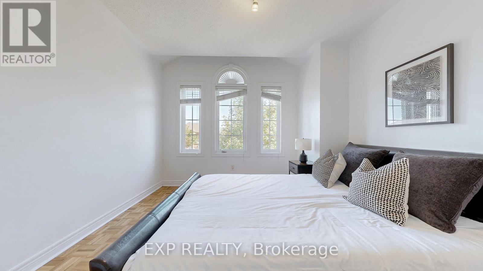 19 La Rocca Avenue, Vaughan, ON - Indoor Photo Showing Bedroom