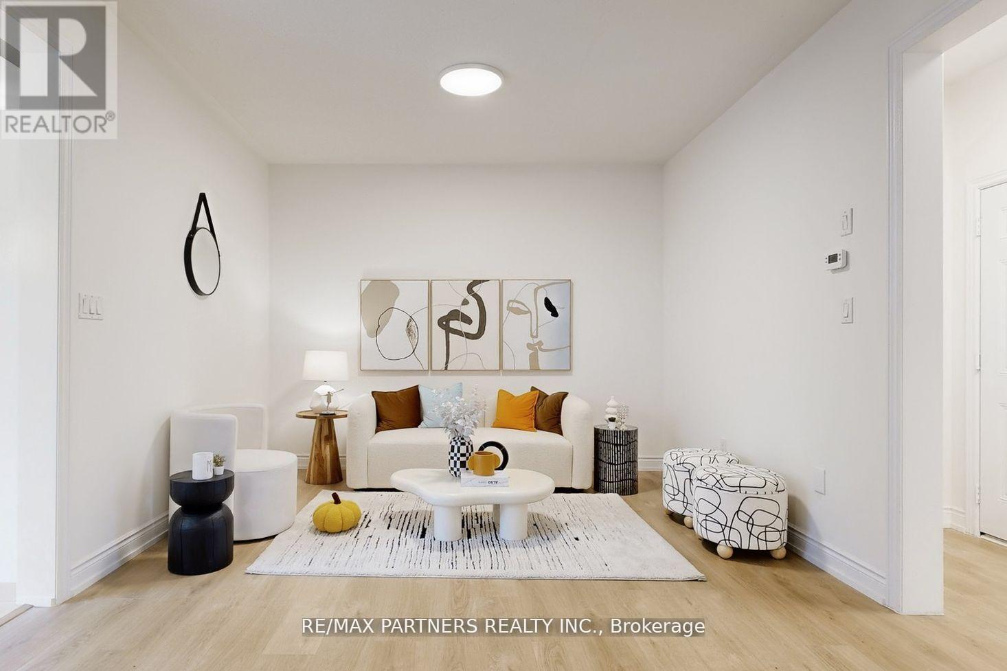 29 Robert Osprey Drive, Markham, ON - Indoor Photo Showing Living Room