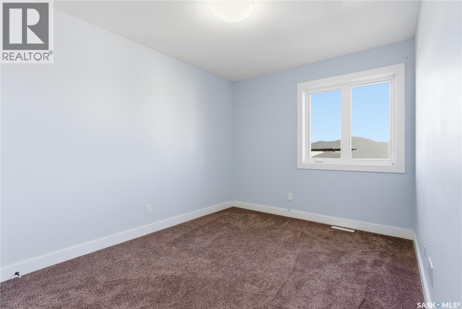 567 Kloppenburg Crescent, Saskatoon, SK - Indoor Photo Showing Other Room