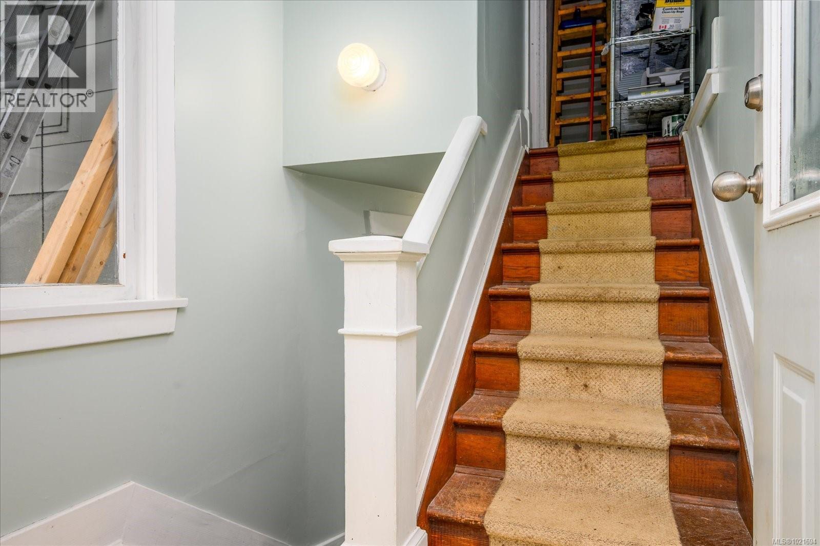 1986 Estevan Rd, Nanaimo, BC - Indoor Photo Showing Other Room