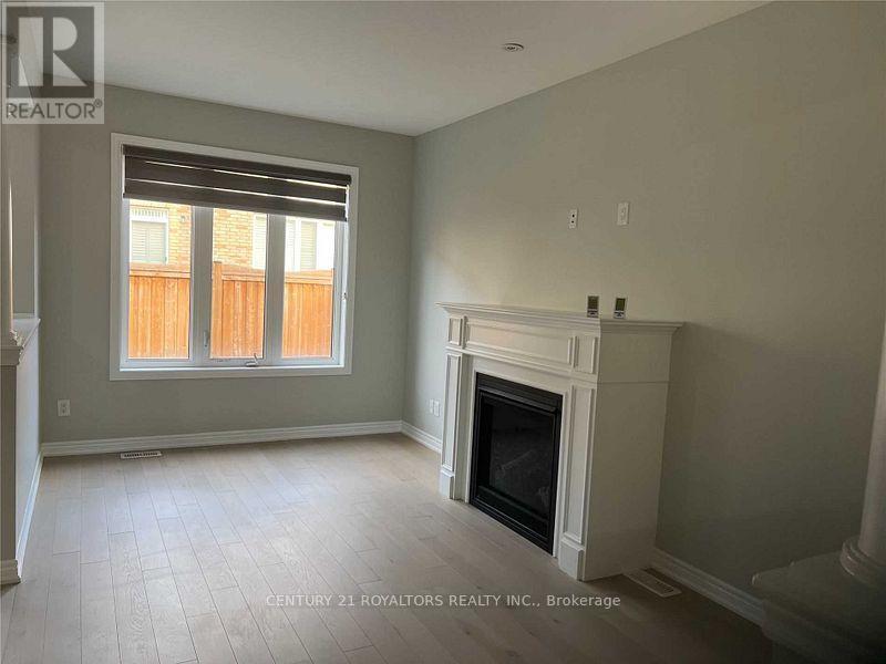 12 Foliage Drive, Brampton, ON - Indoor With Fireplace