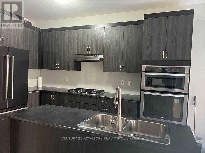 12 Foliage Drive, Brampton, ON - Indoor Photo Showing Kitchen With Double Sink