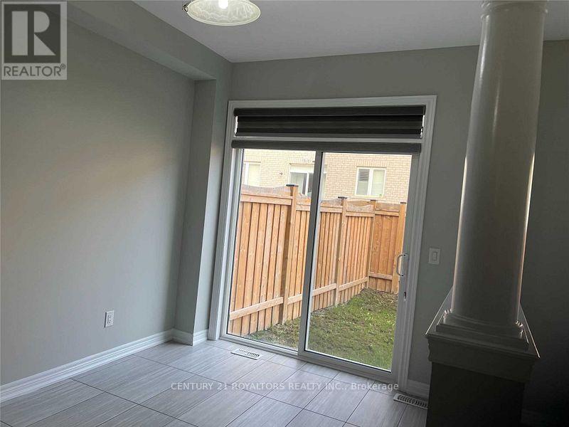 12 Foliage Drive, Brampton, ON - Indoor Photo Showing Other Room