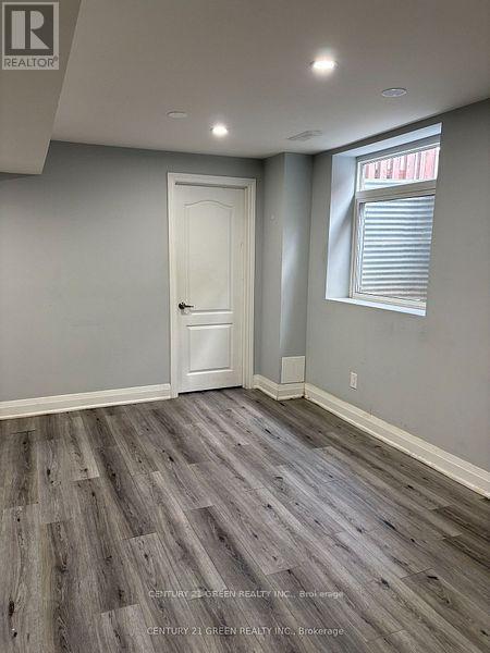 Basement - 52 Moffatt Avenue, Brampton, ON - Indoor Photo Showing Other Room