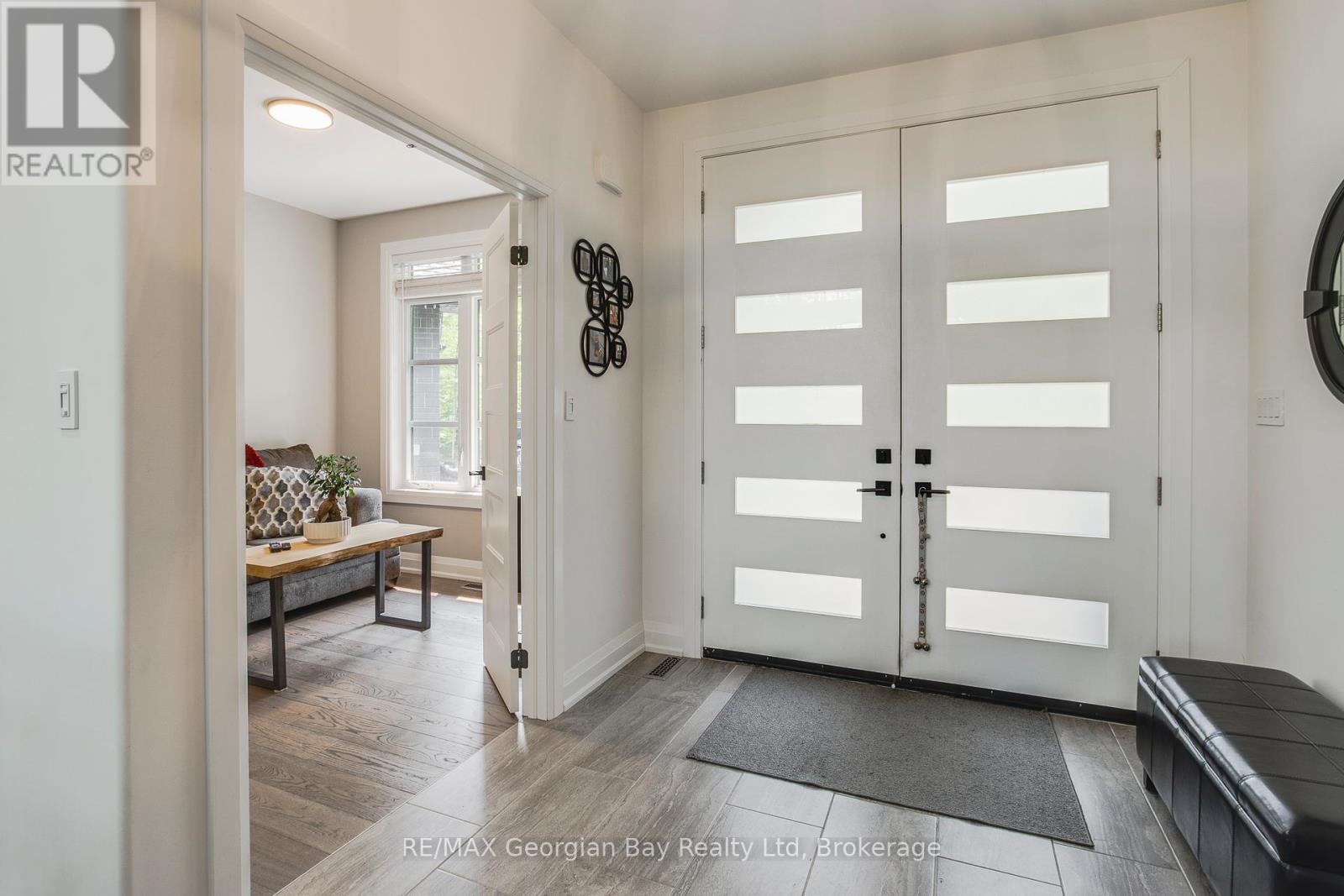 50 Windermere Circle, Tay, ON - Indoor Photo Showing Other Room