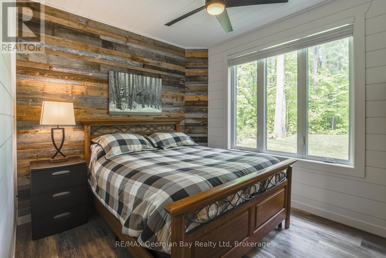 50 Windermere Circle, Tay, ON - Indoor Photo Showing Bedroom