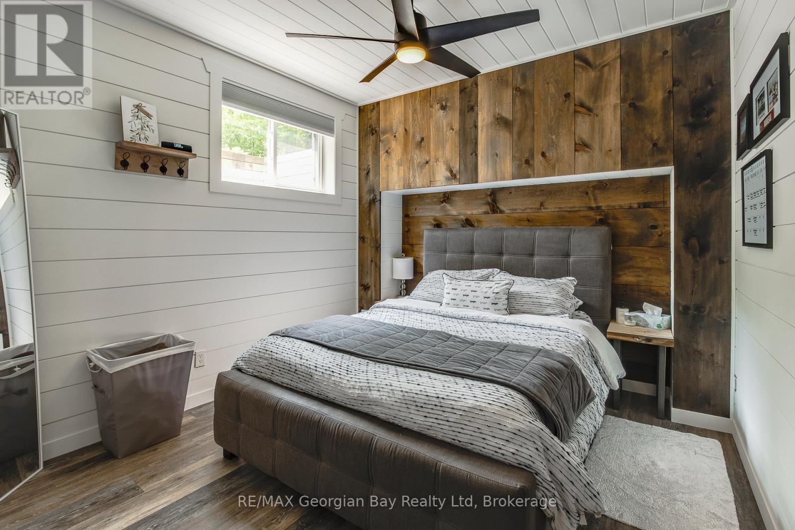 50 Windermere Circle, Tay, ON - Indoor Photo Showing Bedroom
