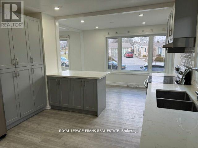 Main - 181 Southlawn Avenue, Oshawa (Lakeview), ON - Indoor Photo Showing Kitchen With Double Sink
