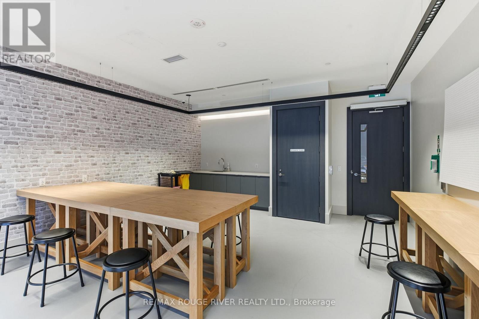 2321 - 2545 Simcoe Street N, Oshawa (Windfields), ON - Photo Showing Other Room