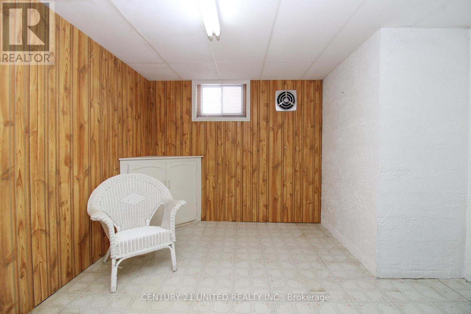 636 Cameron Street, Peterborough (Otonabee Ward 1), ON - Indoor Photo Showing Other Room