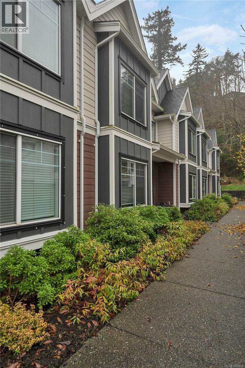 4 796 Island Hwy S, Campbell River, BC - Outdoor