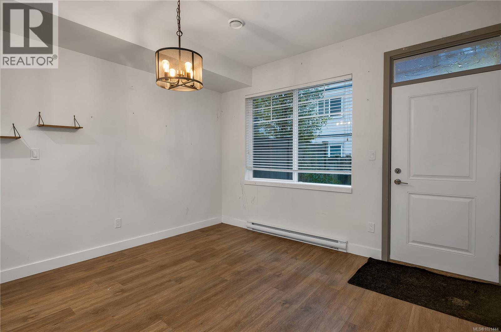 4 796 Island Hwy S, Campbell River, BC - Indoor Photo Showing Other Room