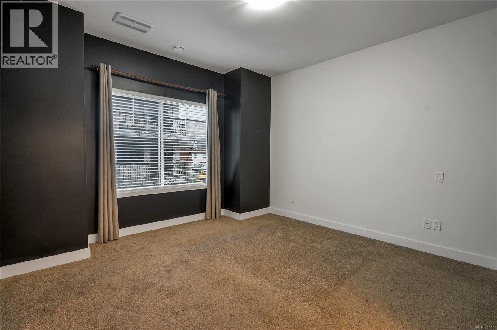 4 796 Island Hwy S, Campbell River, BC - Indoor Photo Showing Other Room