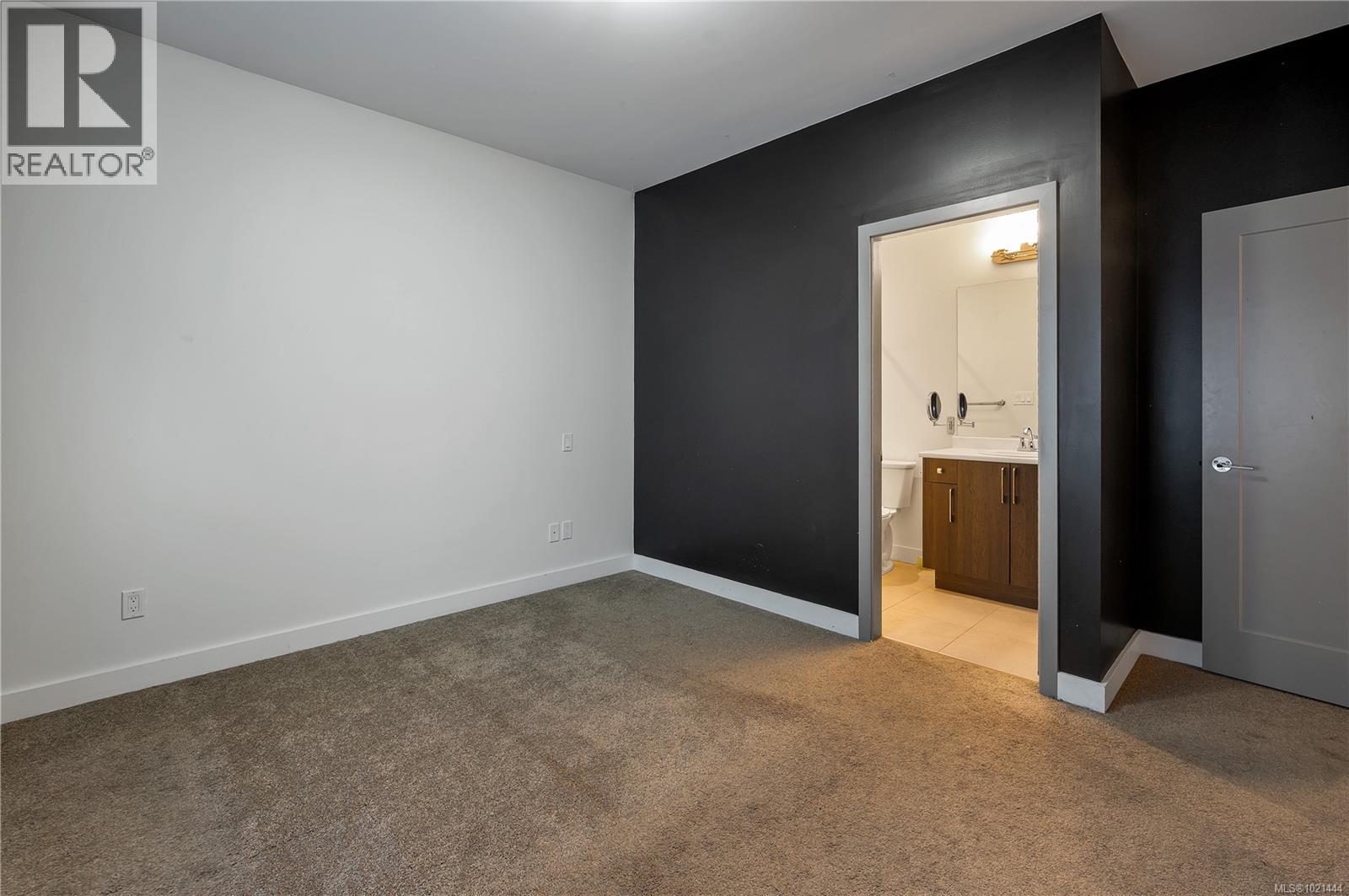 4 796 Island Hwy S, Campbell River, BC - Indoor Photo Showing Other Room