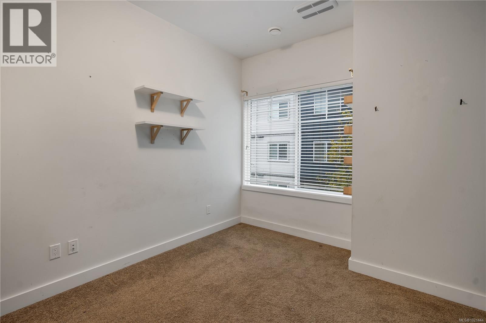 4 796 Island Hwy S, Campbell River, BC - Indoor Photo Showing Other Room