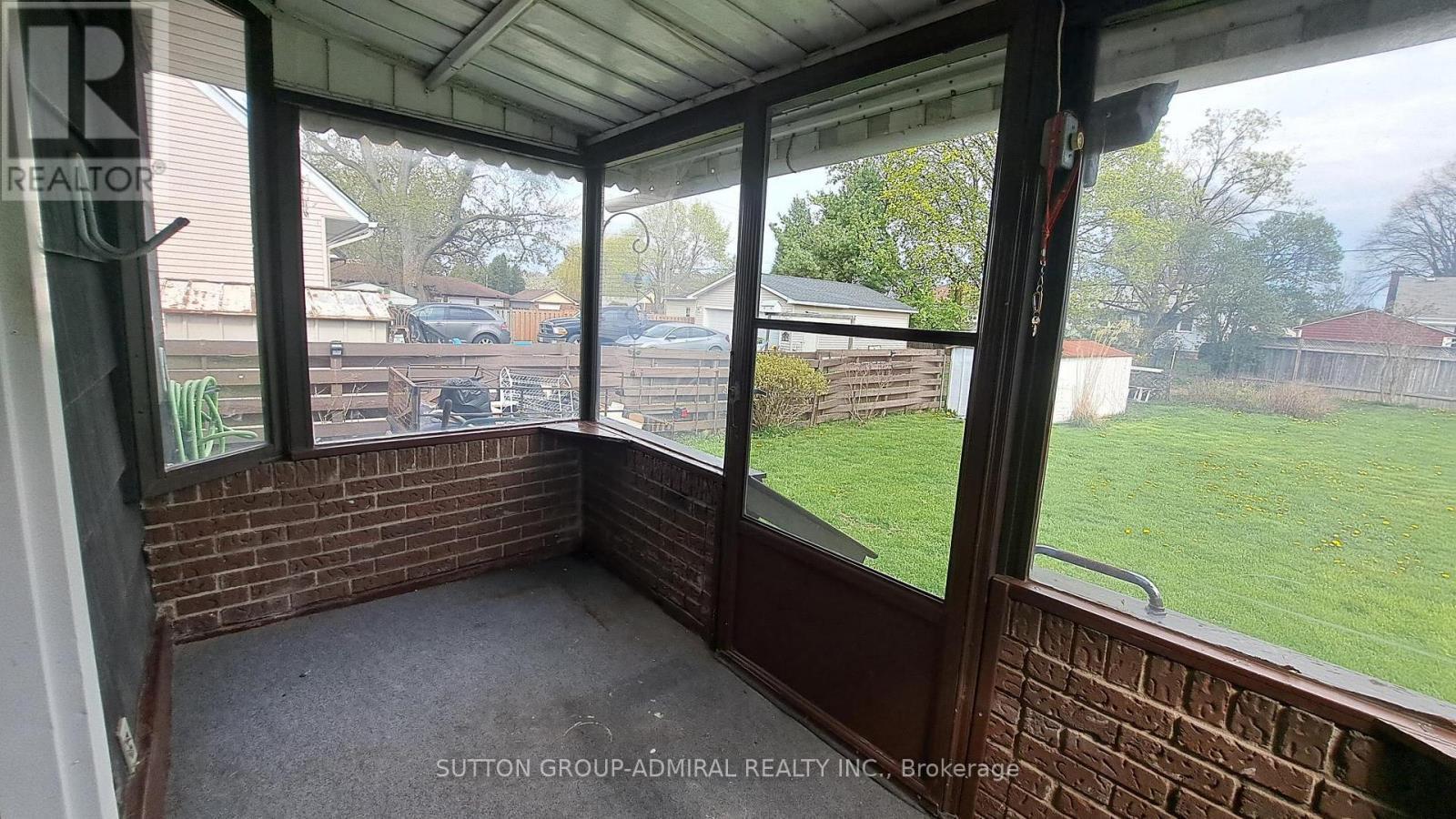 6319 Atlee Street, Niagara Falls, ON - With Exterior