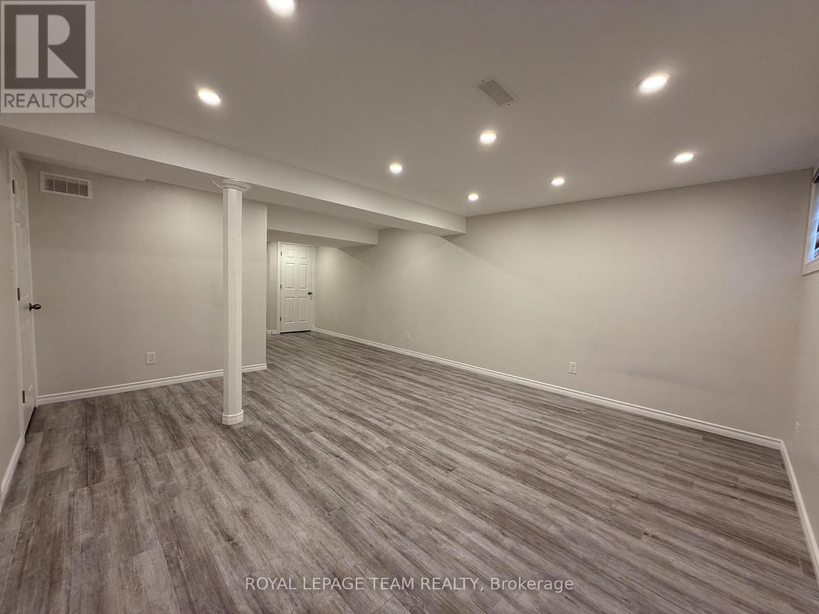 Family room - 709 Megrez Way E, Ottawa, ON - Indoor