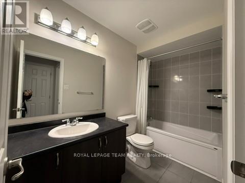 En-suite bathroom - 709 Megrez Way E, Ottawa, ON - Indoor Photo Showing Bathroom