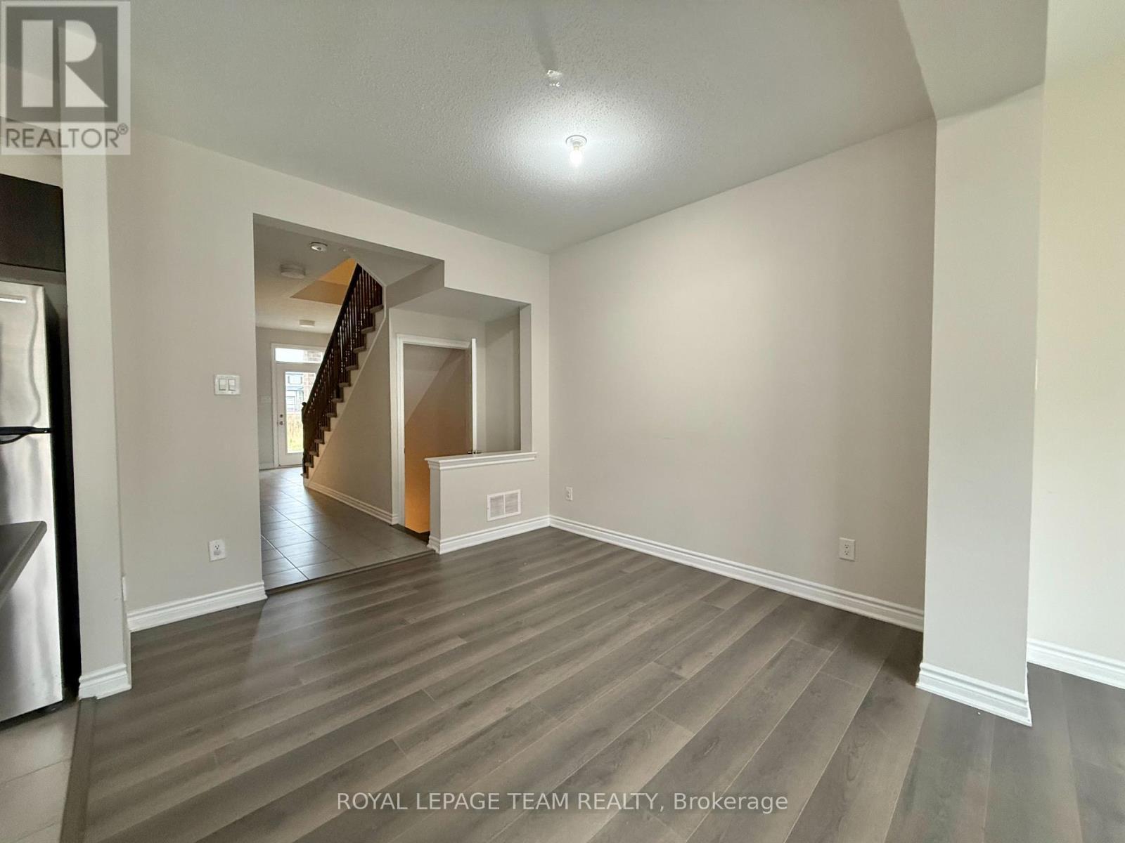 Dining Room - 709 Megrez Way E, Ottawa, ON - Indoor Photo Showing Other Room